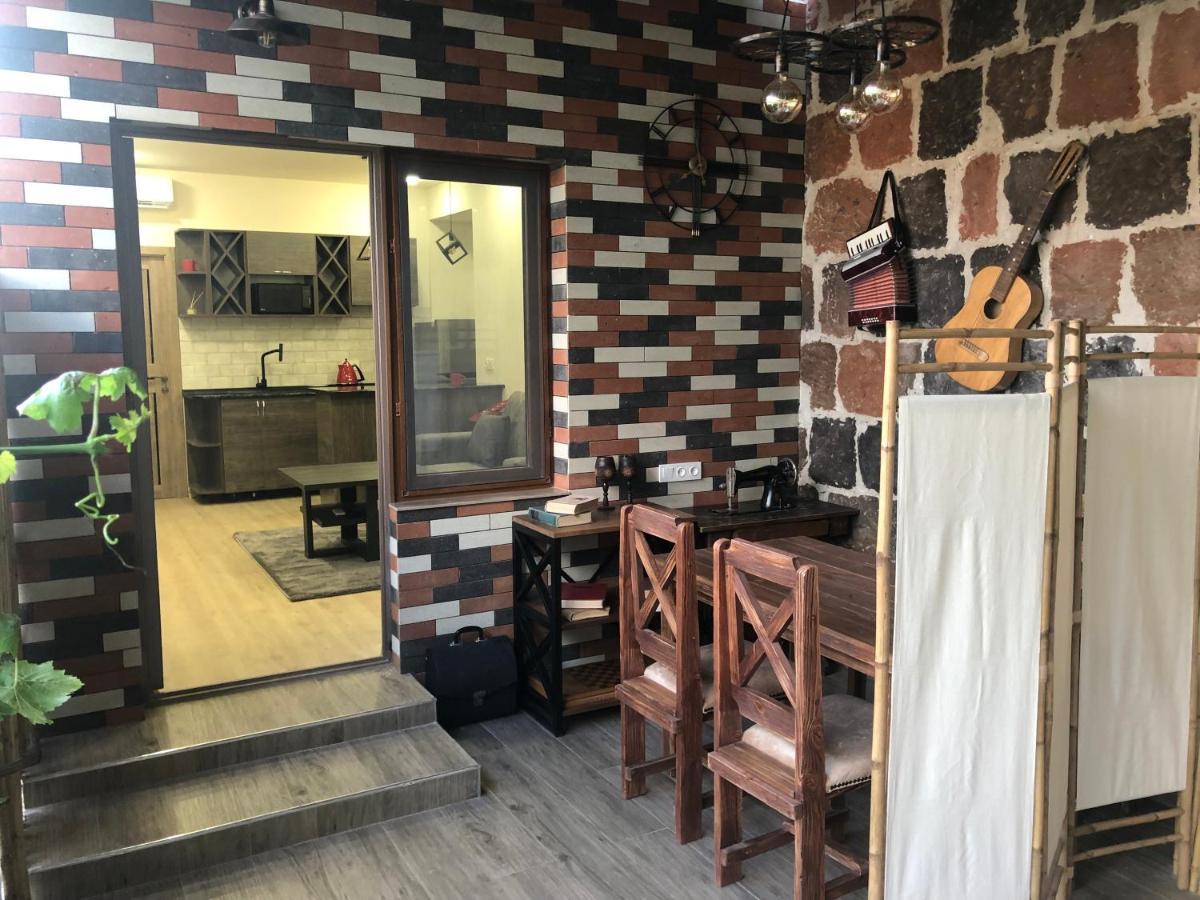 Karen'S Dom & Terrace Βίλα Γιερεβάν Εξωτερικό φωτογραφία