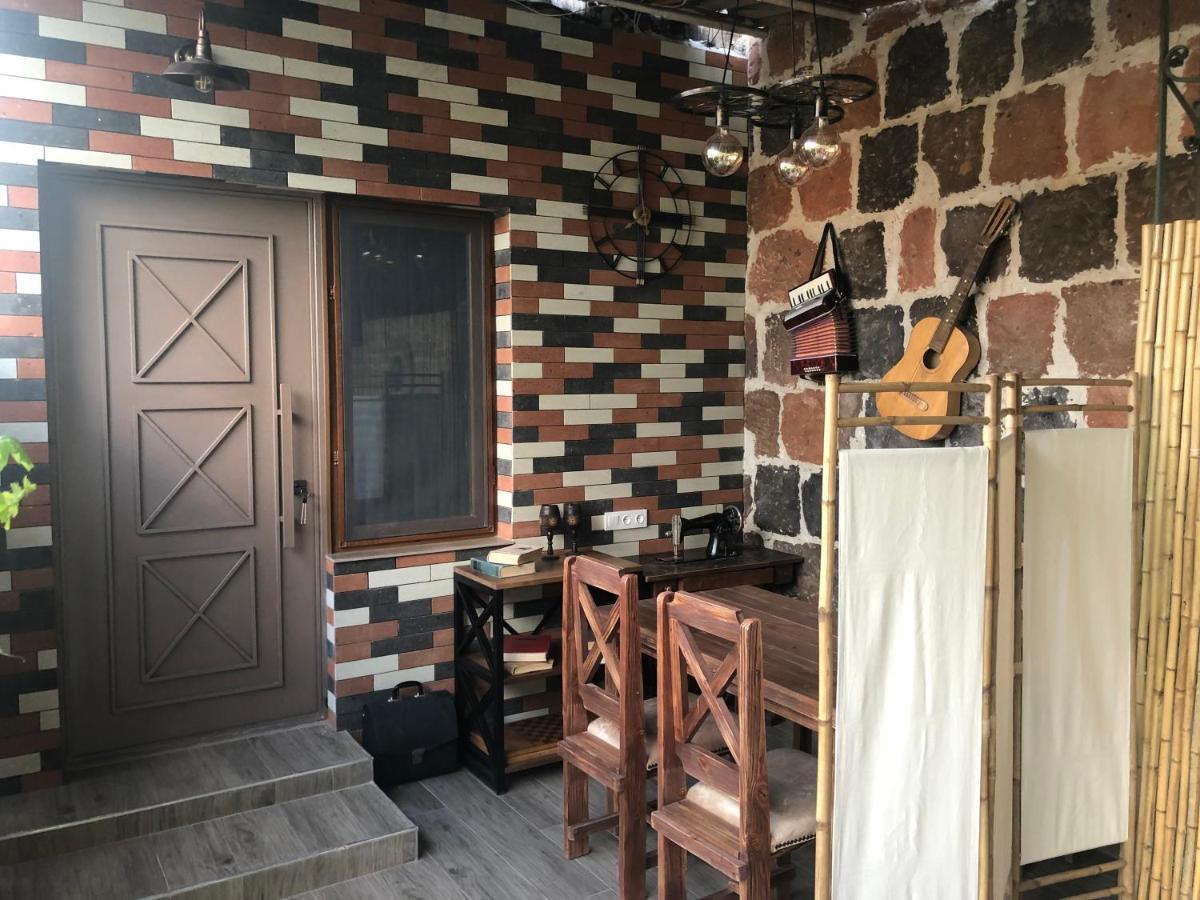 Karen'S Dom & Terrace Βίλα Γιερεβάν Εξωτερικό φωτογραφία